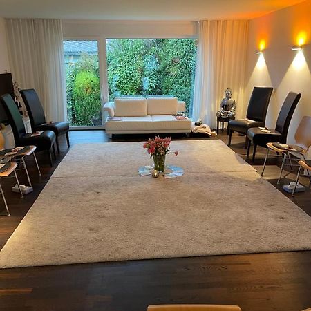 Gemuetliche Villa Am Waldrand In Taunusstein Zewnętrze zdjęcie